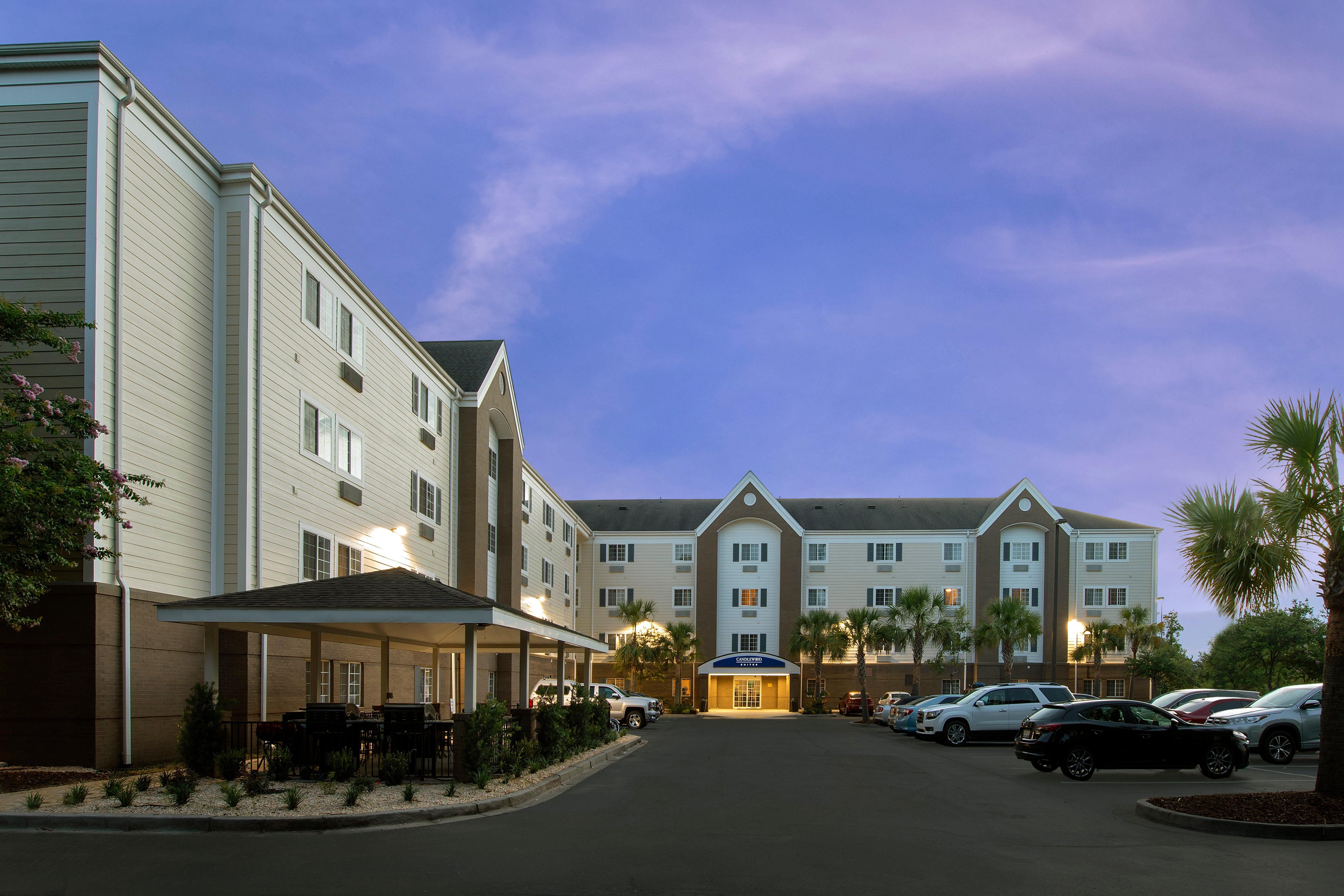 Candlewood Suites Charleston-Northwoods By Ihg North Charleston Exterior foto